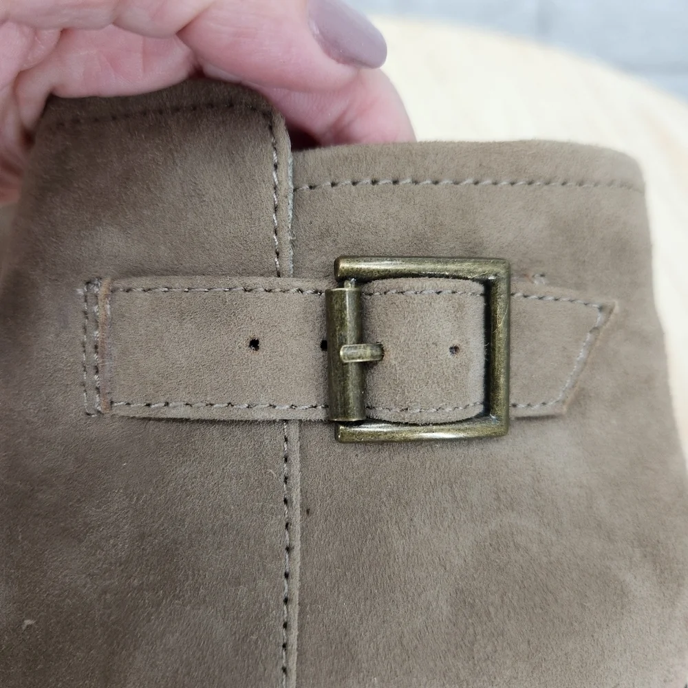 Steve Madden Prizzze Suede Ankle Block Heel Boots Taupe 7.5